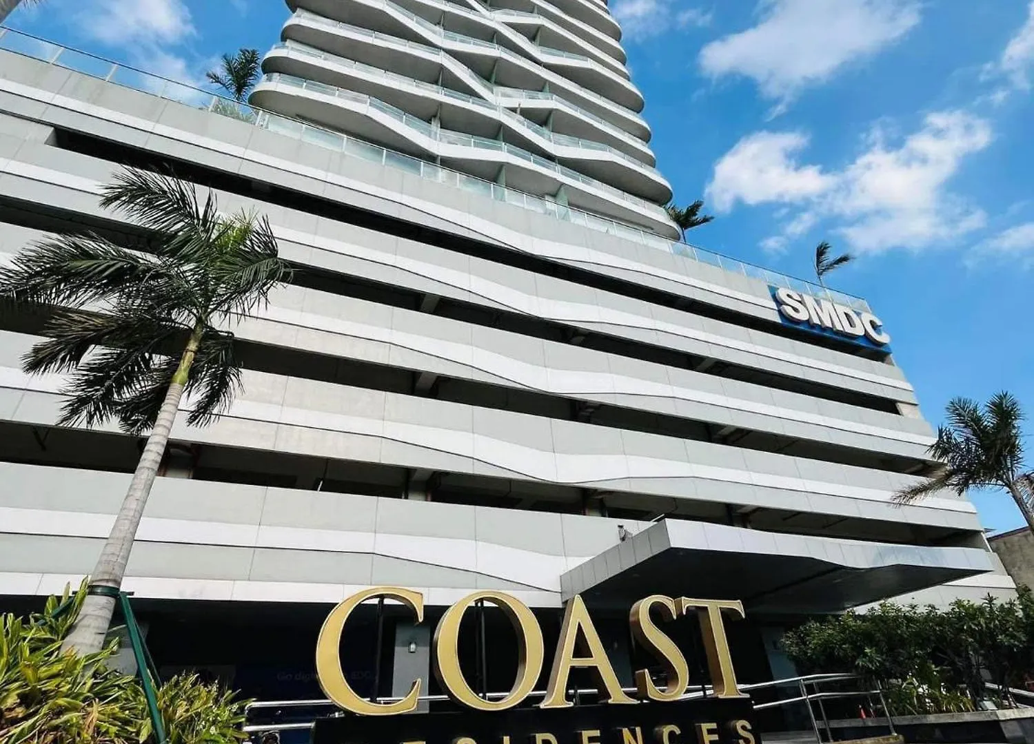 Smdc Coast Residences Near Picc Pasay